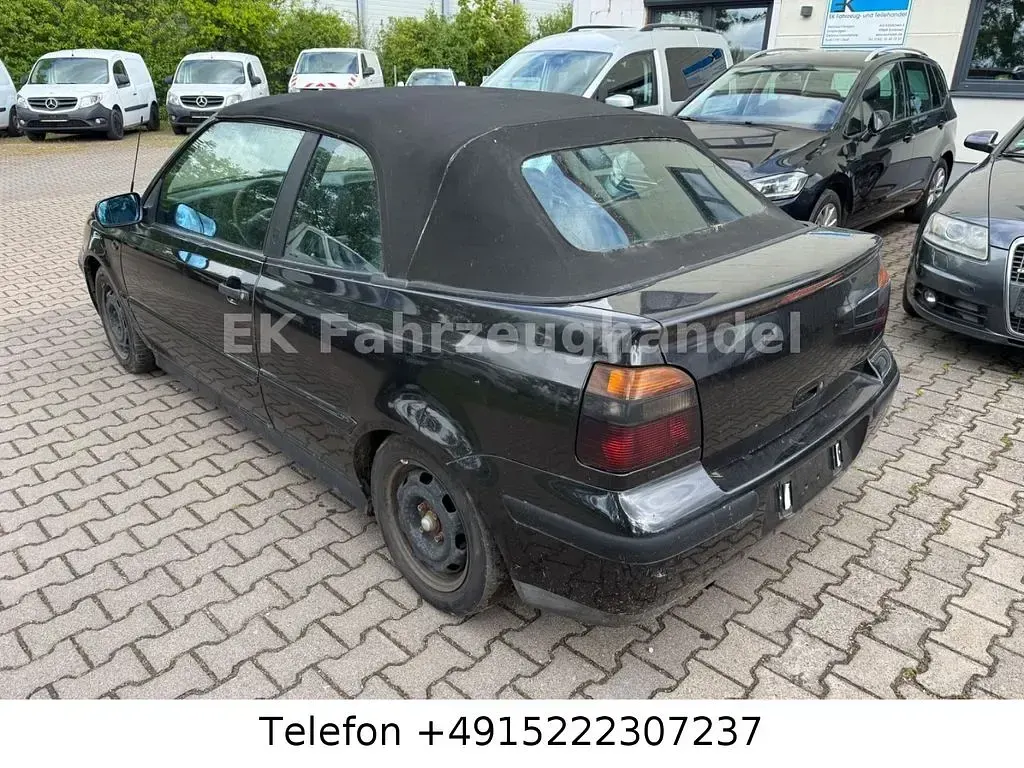 Gebraucht VW Golf Cabriolet 90 PS (66 kW) 1998 Schwarz Cabrio