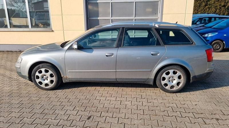 Gebraucht Audi A4 179 PS (131 kW) 2002 Grau Kombi