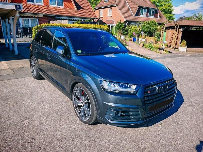 Gebraucht Audi SQ7 Ambiente 435 PS (319 kW) 2018 Grau SUV
