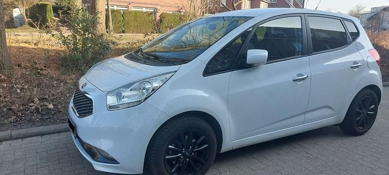 Gebraucht Kia Venga 125 PS (91 kW) 2016 Weiß Kleinwagen