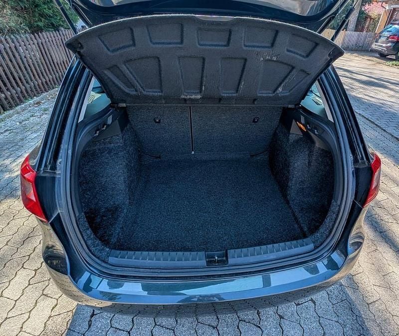 Gebraucht Seat Ibiza Style 105 PS (77 kW) 2011 Grau Limousine