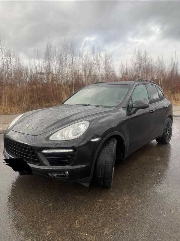 Gebraucht Porsche Cayenne 245 PS (180 kW) 2012 Schwarz SUV