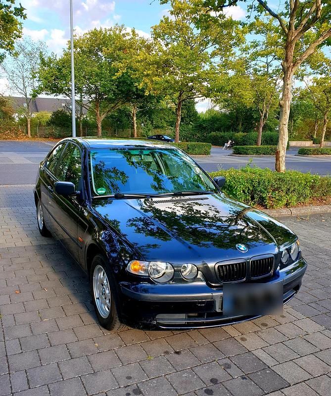Schwarz Gebraucht 2002 BMW 316 Kleinwagen | 1.400 € (Guter Preis) - Bild 1/4