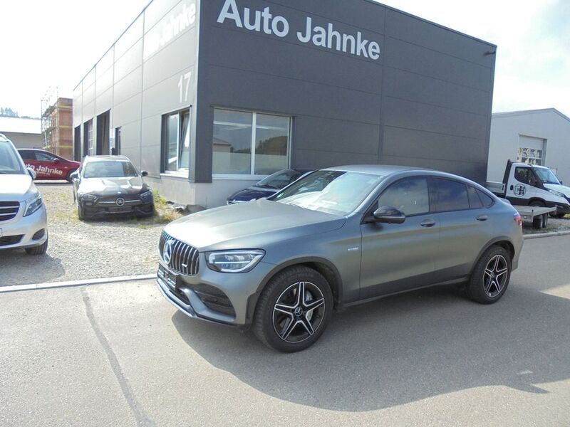 Grau Gebraucht 2022 Mercedes GLC43 AMG AMG Coupé | 65.500 € (Etwas zu teuer) - Bild 1/4