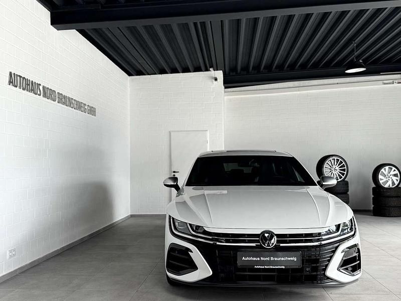 Gebraucht VW Arteon R 320 PS (235 kW) 2021 Weiß Kombi