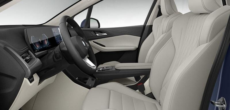 Gebraucht BMW 220 Active Tourer Luxury Line 170 PS (125 kW) 2025 Grau Van / Kleinbus