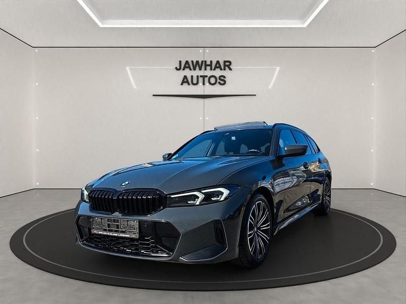 Gebraucht BMW 330 M Sport 245 PS (180 kW) 2022 Grau Kombi