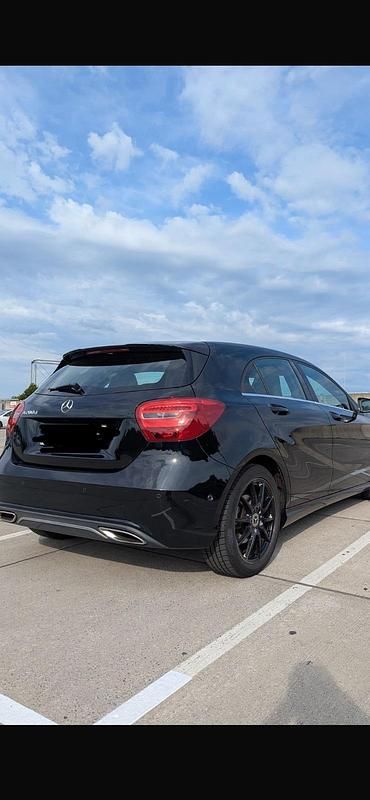 Gebraucht Mercedes A200 136 PS (100 kW) 2017 Schwarz Limousine