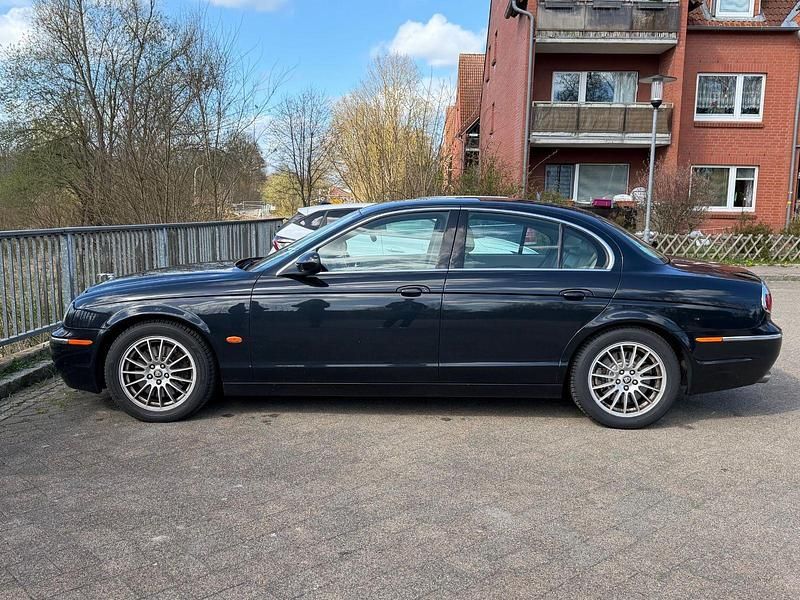 Käytetty Jaguar S-Type S 207 HP (152 kW) 2007 Musta Sedan