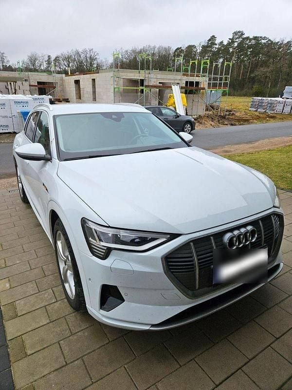 Gebraucht Audi e-tron Advanced 300 kW (408 PS) 2019 Weiß SUV