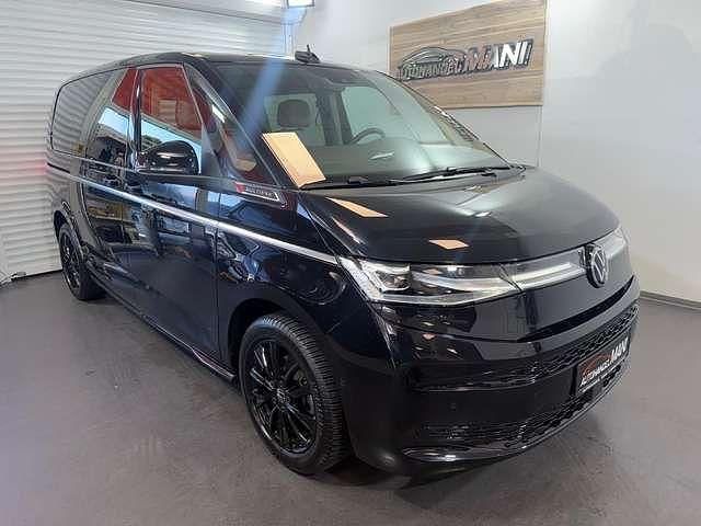 Second-hand VW Multivan Style 150 CP (110 kW) 2025 Monovolum