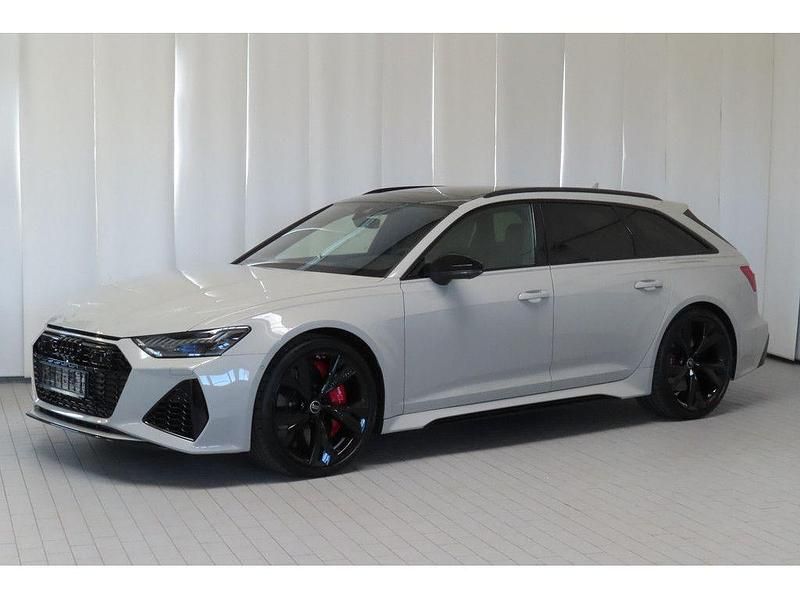 Neu Audi RS6 Performance 630 PS (463 kW) 2026 Beige Kombi
