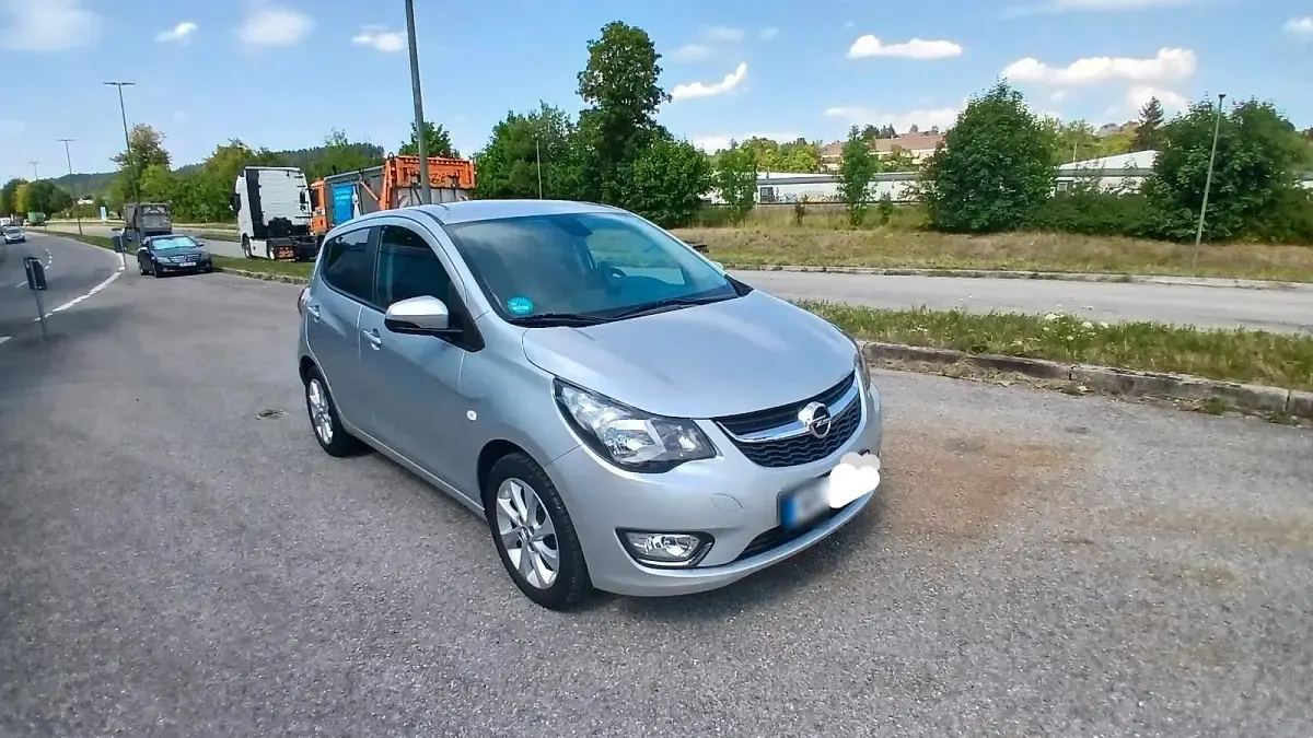 Gebraucht Opel Karl 75 PS (55 kW) 2017 Silber Kleinwagen