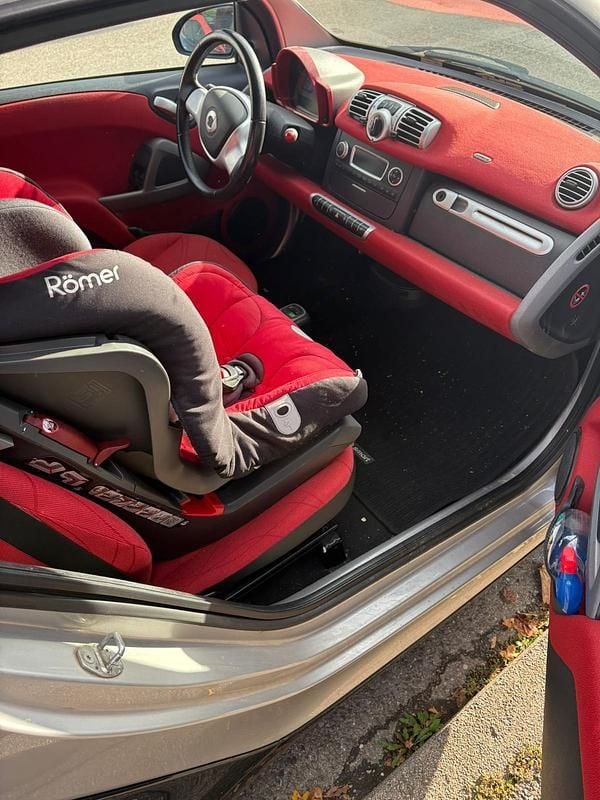 Gebraucht Smart ForTwo Coupé 71 PS (52 kW) 2011 Schwarz Coupé