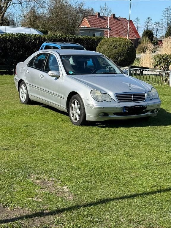 Gebraucht Mercedes C240 Elegance 170 PS (125 kW) 2004 Grau Limousine