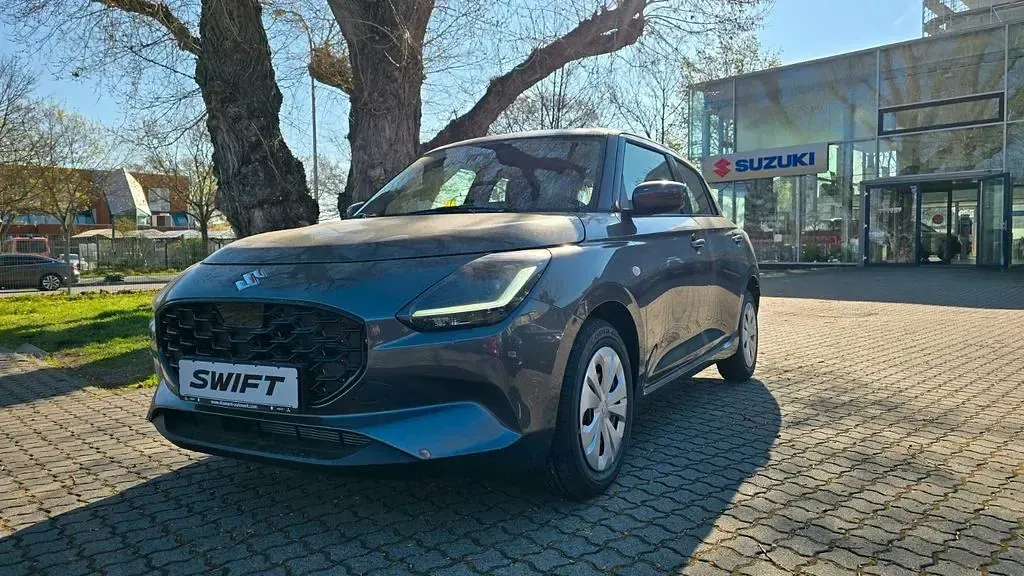 Neu Suzuki Swift Club 83 PS (61 kW) 2025 Grau Kleinwagen