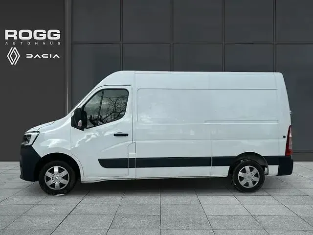 Gebraucht Renault Master Komfort 150 PS (110 kW) 2024 Weiss Van / Kleinbus