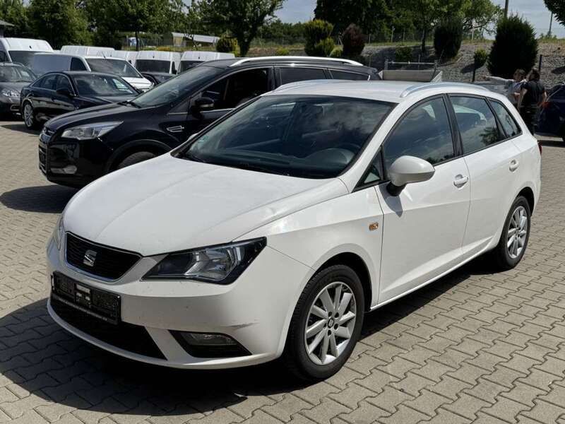 Candy white Gebraucht 2015 Seat Ibiza ST Style Kombi | 3.990 € (Fairer Preis) - Bild 1/2