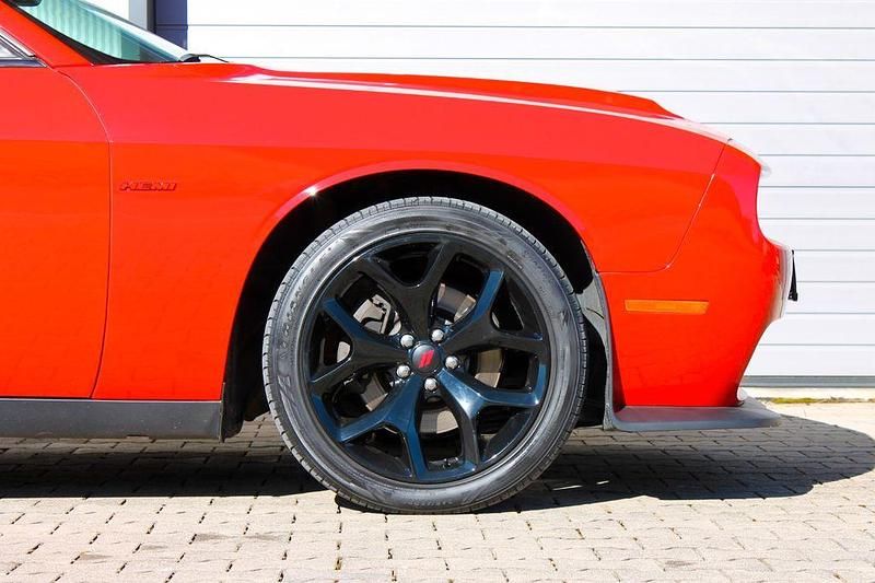 Gebraucht Dodge Challenger 381 PS (280 kW) 2017 Rot Coupé