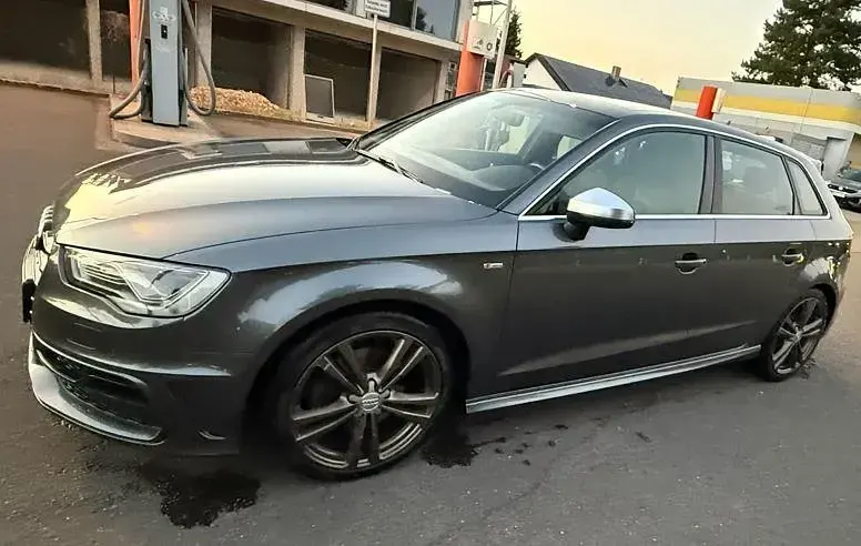 Gebraucht Audi A3 S-Line 184 PS (135 kW) 2016 Grau Kombi