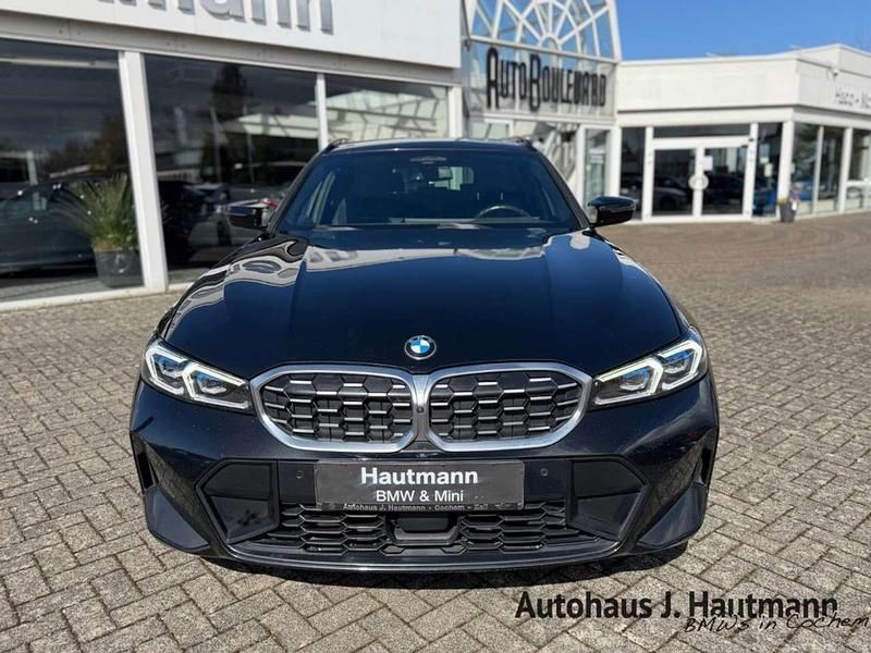 Gebraucht BMW 340 340 PS (250 kW) 2023 Saphirschwarz Kombi