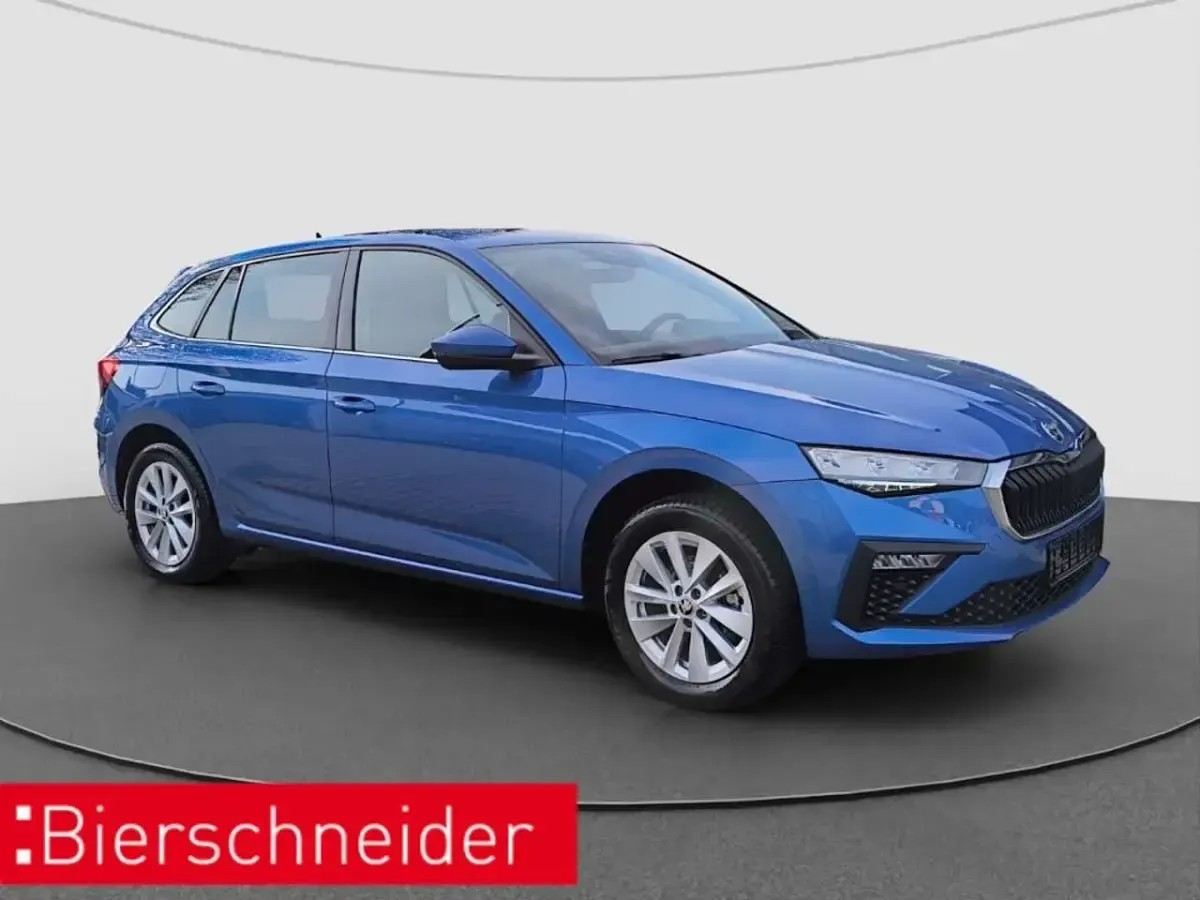 Gebraucht Skoda Scala Selection 116 PS (85 kW) 2024 Blau Kleinwagen