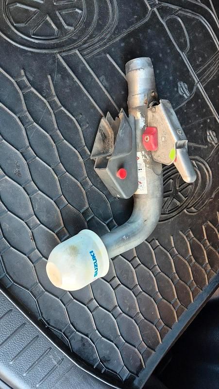 Gebraucht Suzuki Vitara 140 PS (102 kW) 2019 Grau SUV