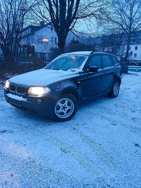 Schwarz Gebraucht 2006 BMW X3 SUV | 2.500 € (Superpreis) - Bild 1/4