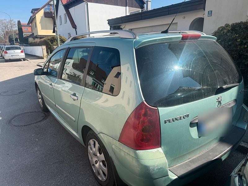 Gebraucht Peugeot 307 98 PS (72 kW) 2004 Grün Kombi