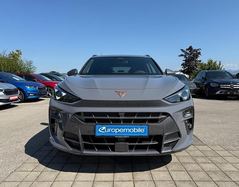 Neu Cupra Terramar VZ 265 PS (194 kW) 2025 Graphene grau exclusive/grau SUV