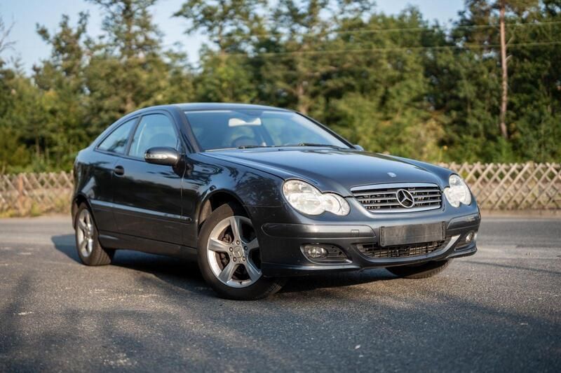 Gebraucht 2006 Mercedes C180 Coupé | 5.490 € (Teuer) - Bild 1/4