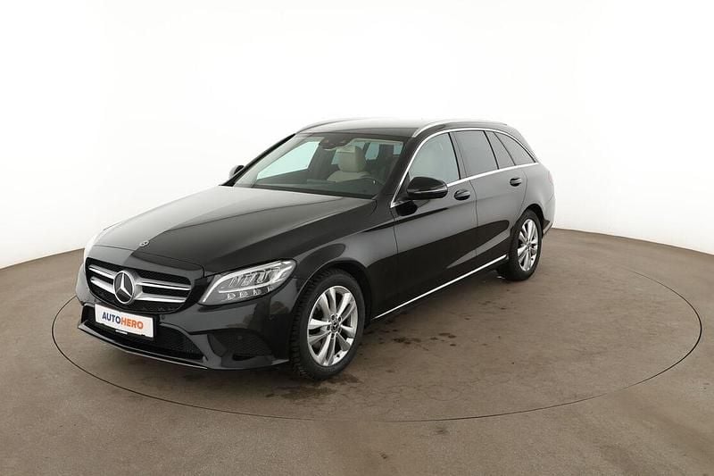 Gebraucht Mercedes C180 Avantgarde 2019 Schwarz Kombi