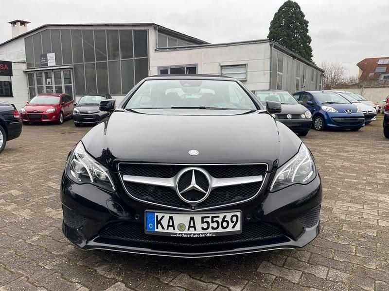 Gebraucht Mercedes E350 258 PS (189 kW) 2015 Schwarz Cabrio