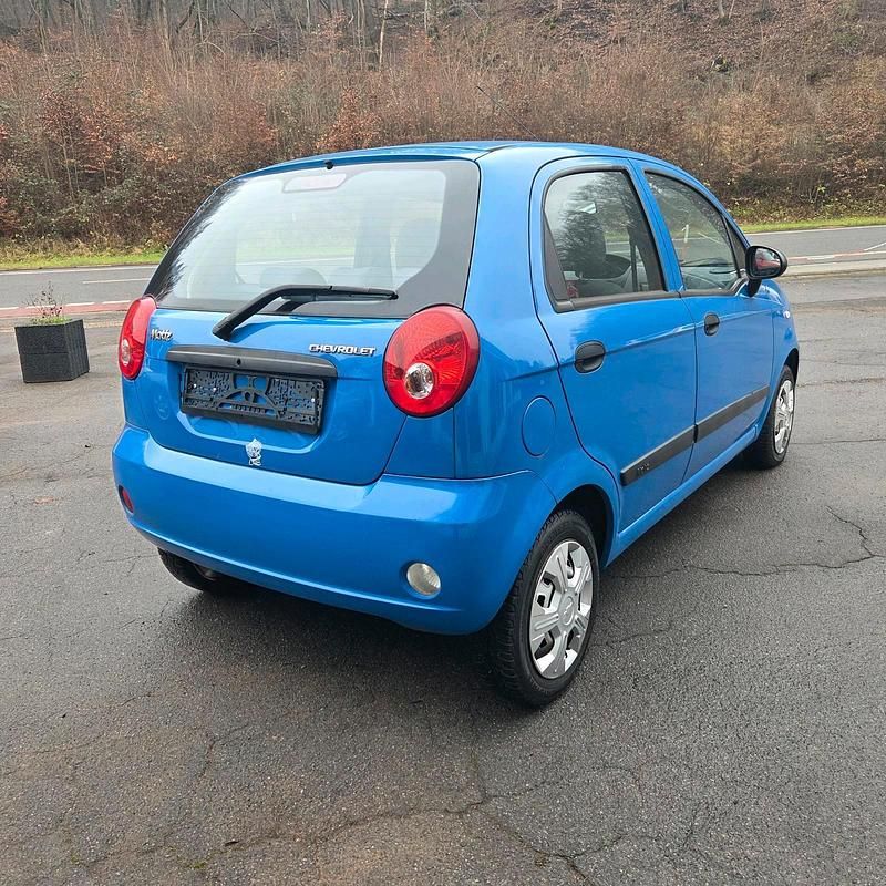Gebraucht Chevrolet Matiz 52 PS (38 kW) 2009 Blau Kleinwagen