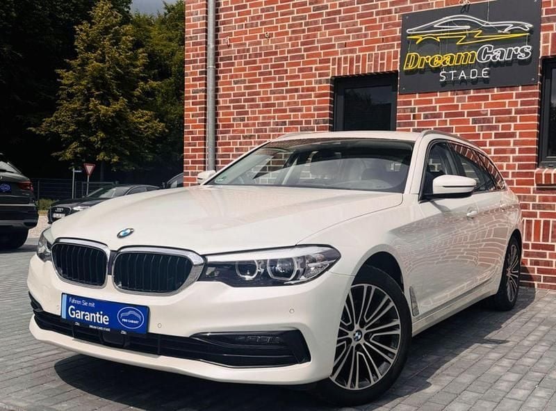 Weiß Gebraucht 2019 BMW 520 Sport Line Limousine | 24.950 € (Superpreis) - Bild 1/4