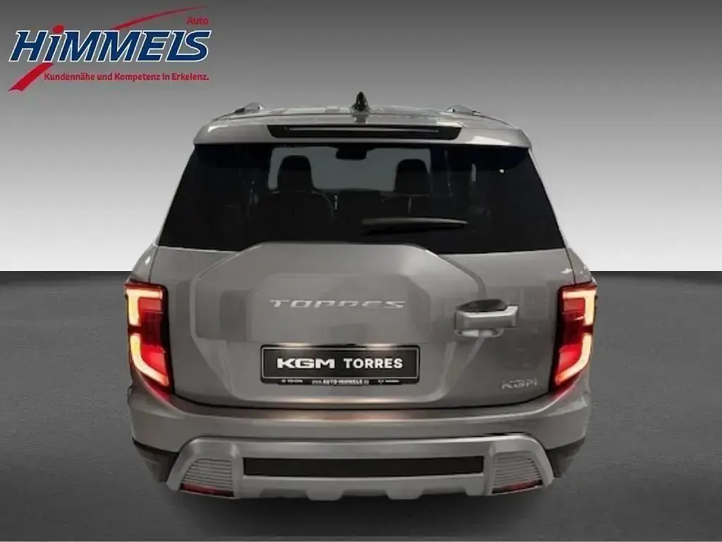 Neu KGM Torres 163 PS (119 kW) 2025 Grau SUV