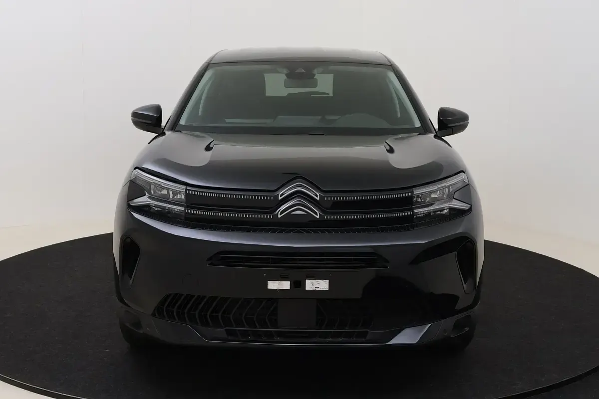 Gebraucht Citroën C5 Aircross 136 PS (100 kW) 2025 Schwarz (perla nera black) SUV