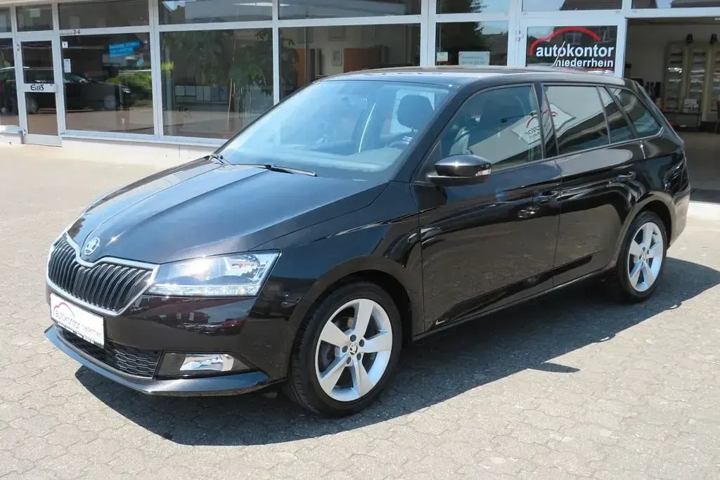 Gebraucht Skoda Fabia 95 PS (69 kW) 2022 Schwarz Kleinwagen