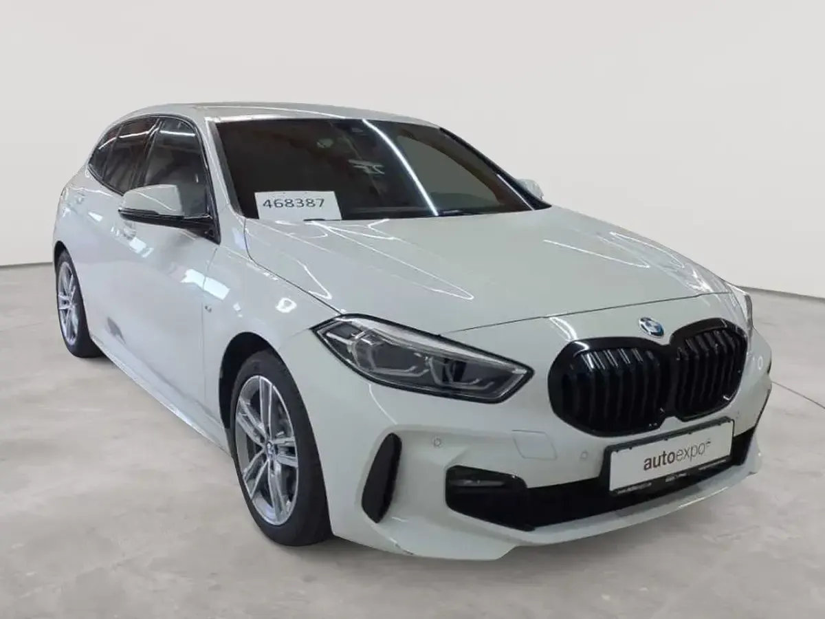 Używany BMW 118 M Sport 150 KM (110 kW) 2023 Hatchback
