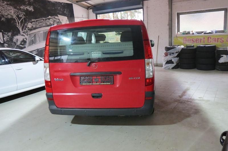 Gebraucht Mercedes Vito 150 PS (110 kW) 2006 Rot Van