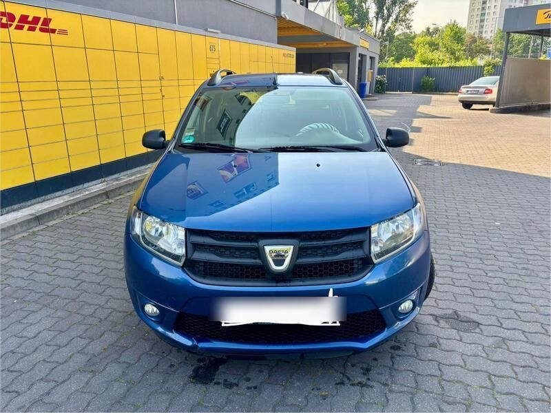Blau Gebraucht 2014 Dacia Logan MCV Ambiance Kombi | 2.799 € - Bild 1/4