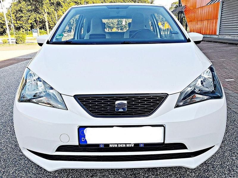 Weiß Gebraucht 2012 Seat Mii Style Kleinwagen | 5.600 € (Fairer Preis) - Bild 1/4