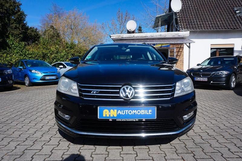 Gebraucht VW Passat R-line BlueMotion 140 PS (102 kW) 2013 Schwarz Kombi