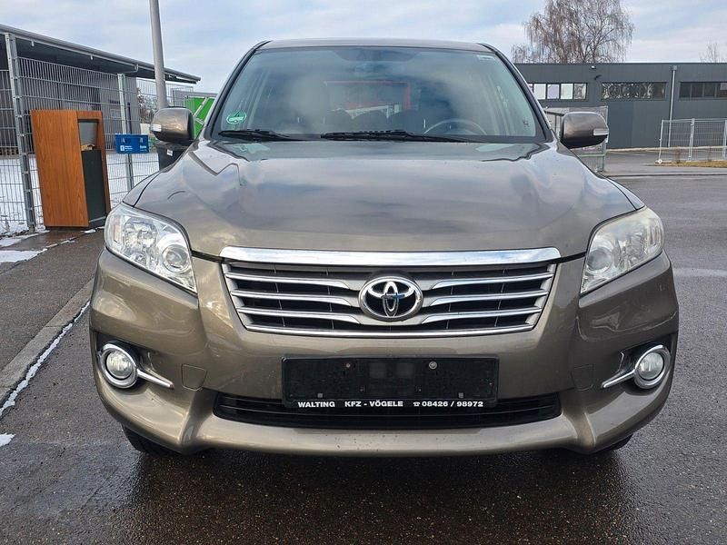Gebraucht Toyota RAV4 Life 150 PS (110 kW) 2010 Braun SUV