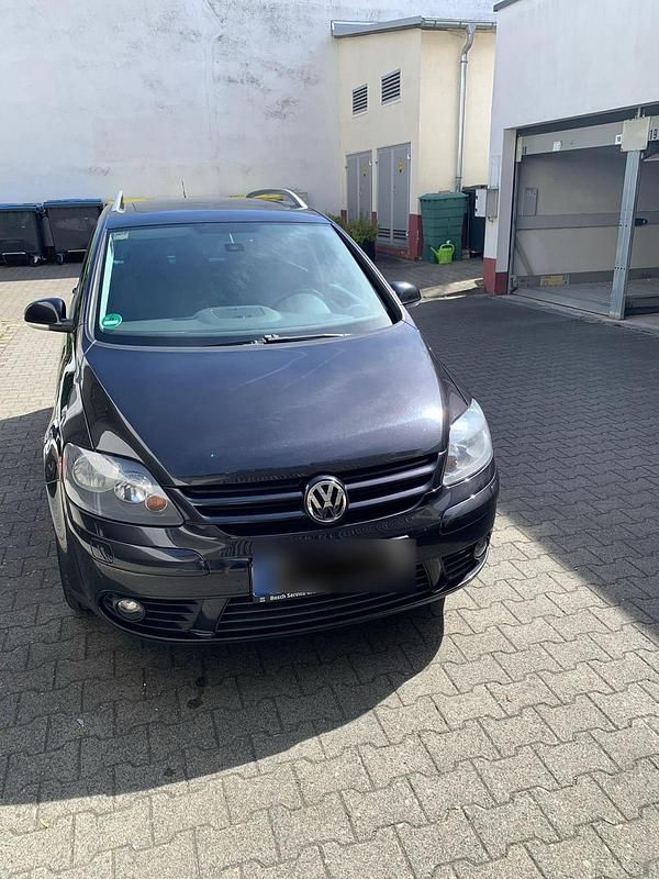 Schwarz Gebraucht 2007 VW Golf Plus Cross Van / Kleinbus | 4.500 € - Bild 1/4