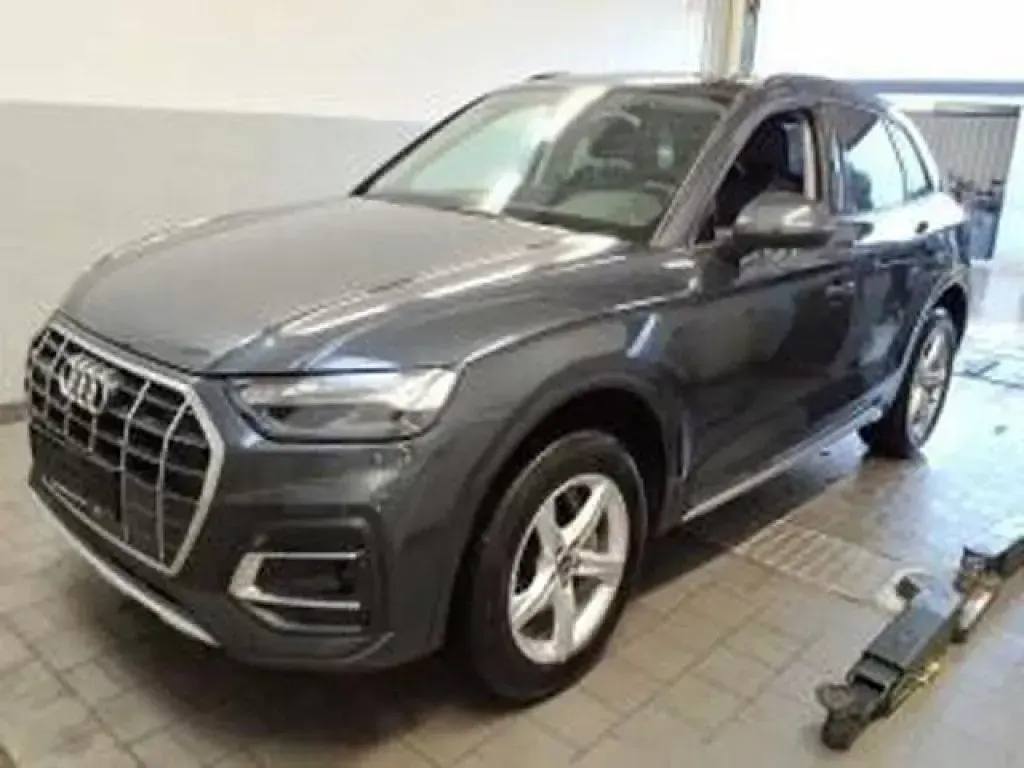 Gebraucht Audi Q5 Advanced Plus 204 PS (150 kW) 2023 Grau SUV