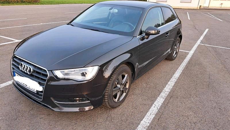 Gebraucht Audi A3 Ambiente 128 PS (94 kW) 2012 Braun Kleinwagen