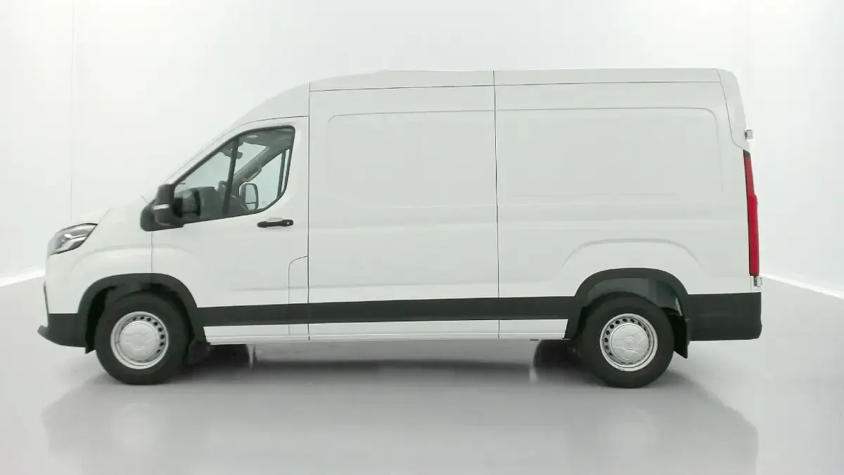 Neu Maxus V90 150 PS (110 kW) 2026 (blanc) Van