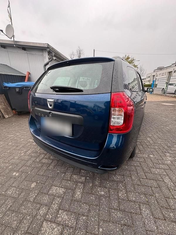Gebraucht Dacia Logan 90 PS (66 kW) 2017 Blau Kombi