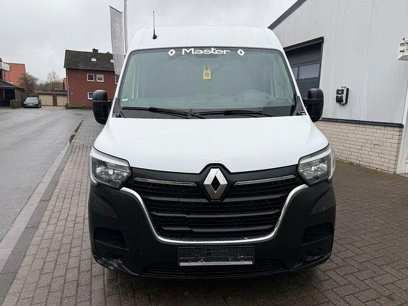 Gebraucht Renault Master 150 PS (110 kW) 2021 Weiß Van / Kleinbus
